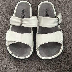 Alegria Karmen White Sandals size 39